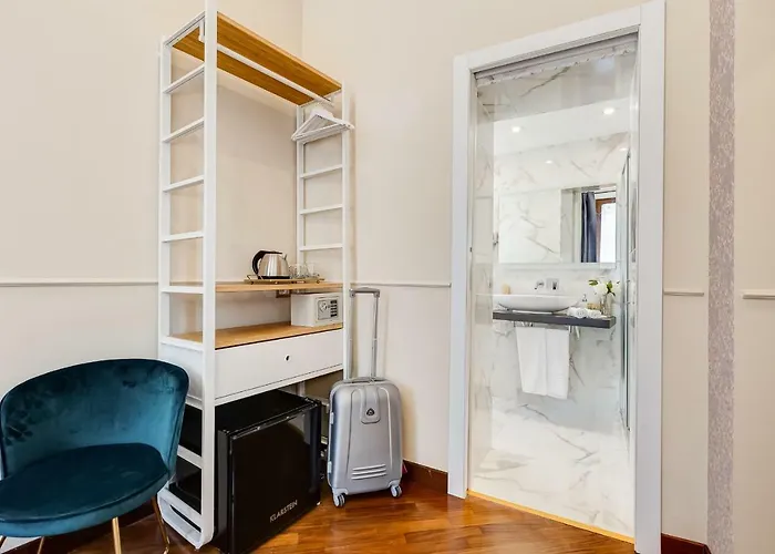 Pensión Trevi Private By Premium Collection