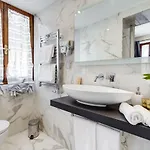 Trevi Private By Premium Collection